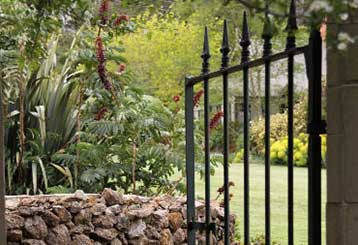 3 Common Issues with Swing Gates | Gate Repair Dallas TX