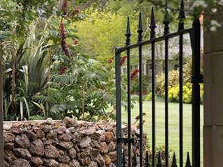 3 Common Issues with Swing Gates | Gate Repair Dallas TX